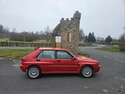 Rot Gebraucht 1994 Lancia Delta Limousine | 94.500 €