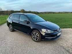 Schwarz Gebraucht 2020 VW Golf VII IQ Drive Kombi | 15.999 € (Guter Preis)