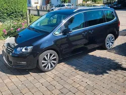 Schwarz Gebraucht 2017 VW Sharan Highline Van / Kleinbus | 23.900 € (Guter Preis)