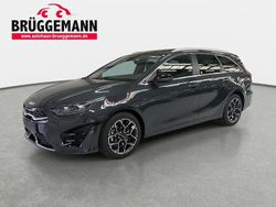 Grau Neu 2025 Kia Ceed Sportswagon GT-Line Kombi | 30.990 € (Etwas zu teuer)