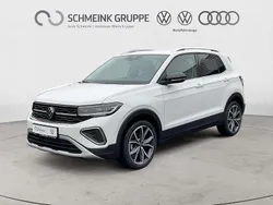 Pure white Gebraucht 2024 VW T-Cross Style SUV | 26.880 € (Etwas zu teuer)