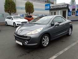 Grau Gebraucht 2007 Peugeot 207 CC Sport Cabrio | 2.480 € (Etwas zu teuer)