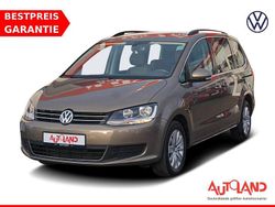Gold Gebraucht 2017 VW Sharan Comfortline Van / Kleinbus | 24.990 € (Etwas zu teuer)