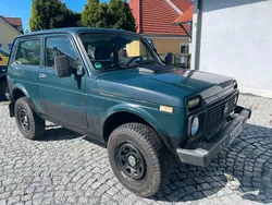 Blau Gebraucht 2009 Lada niva SUV | 4.699 € (Guter Preis)