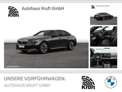 Sophistograu brillanteffekt me Neu 2025 BMW i5 M Sport Limousine | 73.990 €