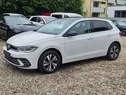 Weiß Gebraucht 2023 VW Polo Style Limousine | 17.500 € (Guter Preis)