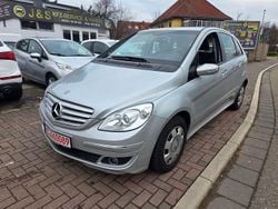 Silber Gebraucht 2006 Mercedes 170 Limousine | 4.400 €