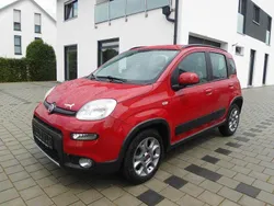 Rot Gebraucht 2013 Fiat Panda 4x4 Rock Kleinwagen | 6.490 € (Fairer Preis)