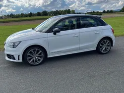 Weiß Gebraucht 2014 Audi A1 Sportback S-Line Kleinwagen | 9.499 € (Guter Preis)