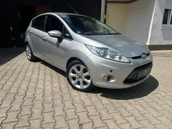 Grau Gebraucht 2009 Ford Fiesta Kleinwagen | 3.200 € (Fairer Preis)