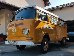 Orange Gebraucht 1971 VW T2 Van | 45.000 €