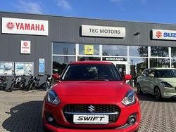 Rot Gebraucht 2023 Suzuki Swift Comfort Limousine | 14.490 €