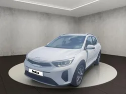 Schneeweiss Neu 2025 Kia Stonic Vision SUV | 23.980 € (Fairer Preis)
