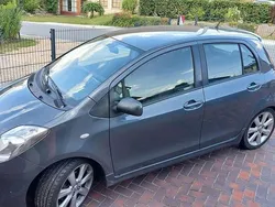 Grau Gebraucht 2008 Toyota Yaris Limousine | 2.500 € (Superpreis)