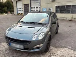 Grau Gebraucht 2005 Smart ForFour Passion Limousine | 2.100 € (Fairer Preis)
