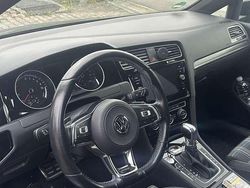 Schwarz Gebraucht 2018 VW Golf VII GTE Kleinwagen | 15.500 €