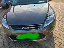 Braun Gebraucht 2012 Ford Mondeo Kombi | 4.000 € (Fairer Preis)