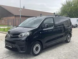 Weiß Gebraucht 2019 Toyota Proace Comfort Van | 14.875 € (Etwas zu teuer)