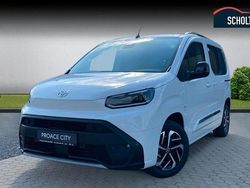 Weiß Neu 2025 Toyota Proace Verso City Kombi | 28.490 € (Etwas zu teuer)