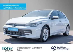 Pure white Gebraucht 2024 VW Golf VIII Life Limousine | 28.980 € (Fairer Preis)