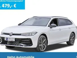 Oryxweiß perlmutteffekt/dach grenadillschwarz metallic Gebraucht 2024 VW Passat R-line Kombi | 51.990 € (Teuer)