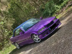Violett Gebraucht 1995 BMW 318 Cabriolet Cabrio | 12.500 €