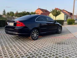 Blau Gebraucht 2007 Volvo S80 Executive Limousine | 9.200 €