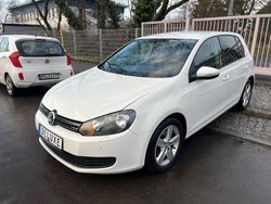 Weiß Gebraucht 2009 VW Golf Comfortline Limousine | 2.990 € (Guter Preis)