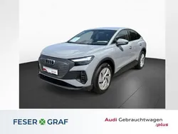 Kieselgrau Gebraucht 2022 Audi Q4 Sportback e-tron Basis SUV | 25.890 € (Guter Preis)