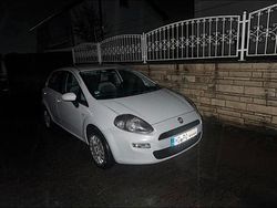 Weiß Gebraucht 2012 Fiat Punto Kleinwagen | 3.099 € (Fairer Preis)