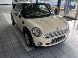 Weiß Gebraucht 2009 Mini Cooper Cabriolet Cabrio | 6.490 € (Fairer Preis)