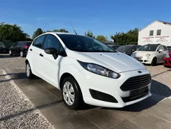 Weiß Gebraucht 2017 Ford Fiesta Ambiente Kleinwagen | 6.199 € (Fairer Preis)
