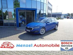 Blau Gebraucht 2022 Skoda Octavia | 24.300 € (Guter Preis)