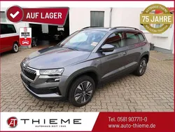Graphitegrau metallic Gebraucht 2024 Skoda Karoq Ambition SUV | 25.864 € (Superpreis)