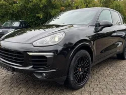 Schwarz Gebraucht 2017 Porsche Cayenne Platinum Edition SUV | 24.950 € (Superpreis)