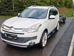 Weiß Gebraucht 2011 Citroën C-Crosser SUV | 6.000 €
