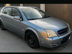 Silber Gebraucht 2003 Opel Signum Kombi | 750 € (Guter Preis)