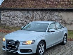 Silber Gebraucht 2010 Audi A4 Limousine | 7.500 € (Fairer Preis)