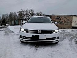 Weiß Gebraucht 2015 VW Passat Highline Kombi | 11.900 € (Fairer Preis)