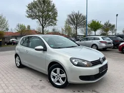 Silber Gebraucht 2009 VW Golf VI Comfortline Limousine | 4.999 € (Fairer Preis)