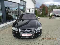 Phantomschwarz perleffekt Gebraucht 2010 Audi S8 Limousine | 13.400 €