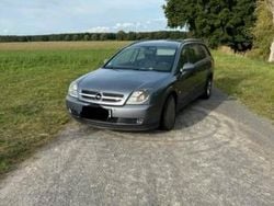 Silber Gebraucht 2004 Opel Vectra Kombi | 2.650 €