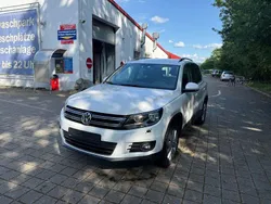 Weiß Gebraucht 2012 VW Tiguan Sportline SUV | 5.699 € (Superpreis)