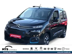 Schwarz Gebraucht 2023 Citroën e-Berlingo Shine Van / Kleinbus | 26.980 € (Etwas zu teuer)