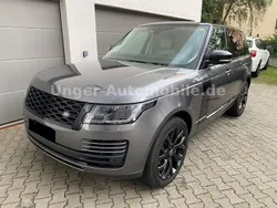 Ammounite gray Gebraucht 2019 Land Rover Range Rover Black Edition SUV | 46.500 €