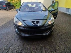 Grau Gebraucht 2008 Peugeot 308 Platinum Limousine | 1.500 € (Superpreis)