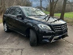 Schwarz Gebraucht 2013 Mercedes ML350 SUV | 14.900 € (Guter Preis)