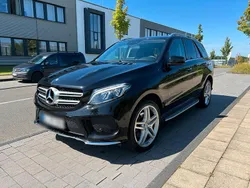 Schwarz Gebraucht 2016 Mercedes GLE250 AMG SUV | 32.500 € (Fairer Preis)