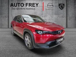 Rot Gebraucht 2020 Mazda MX30 Ad'Vantage SUV | 16.470 € (Fairer Preis)