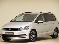 Silber Gebraucht 2024 VW Touran Comfortline Van / Kleinbus | 32.280 € (Fairer Preis)